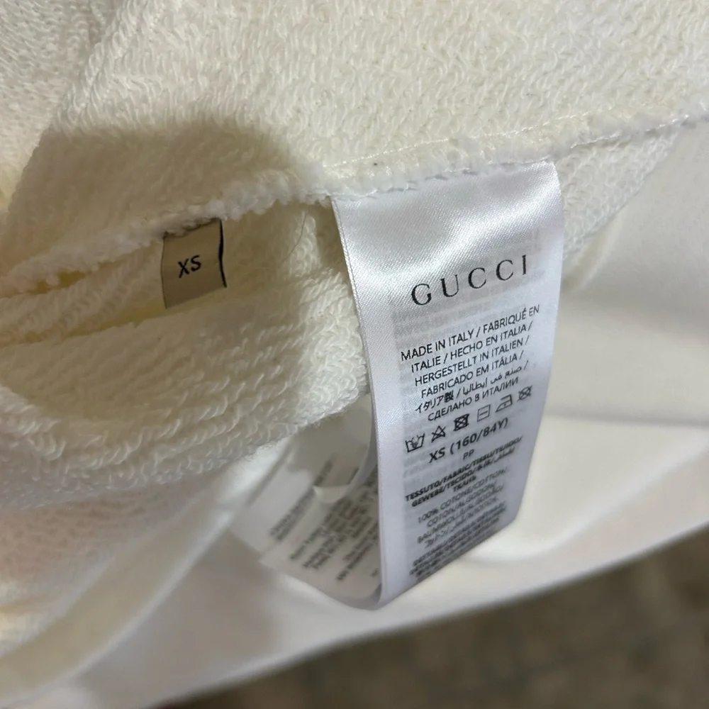 Men's Gucci, cotton jersey half zip closure,, hoodie size XS  fits like medium